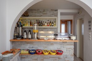 Dining - Dimitra (Naxos)
