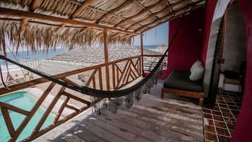Room, Partial Sea View | 1 bedroom, free WiFi, bed sheets