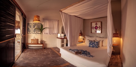 Room, Ocean View | Free WiFi, bed sheets