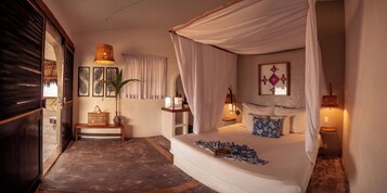 Room, Ocean View | 1 bilik tidur, Wi-fi percuma, cadar katil 