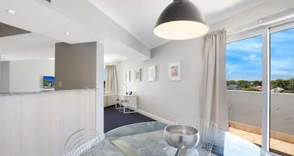 Sydney Airport Suites