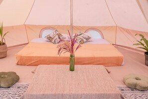 Literie de qualité supérieure, décoration personnalisée
