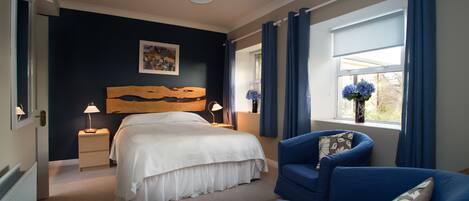 Tweepersoonskamer, en-suite badkamer | Luxe beddengoed, individueel gedecoreerd, individueel gemeubileerd