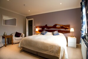 Premium bedding, individually decorated, individually furnished - Sharamore House (Clifden)