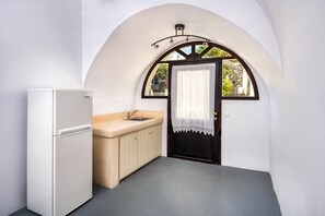 Suite | Living area | 32-inch TV with satellite channels, DVD player