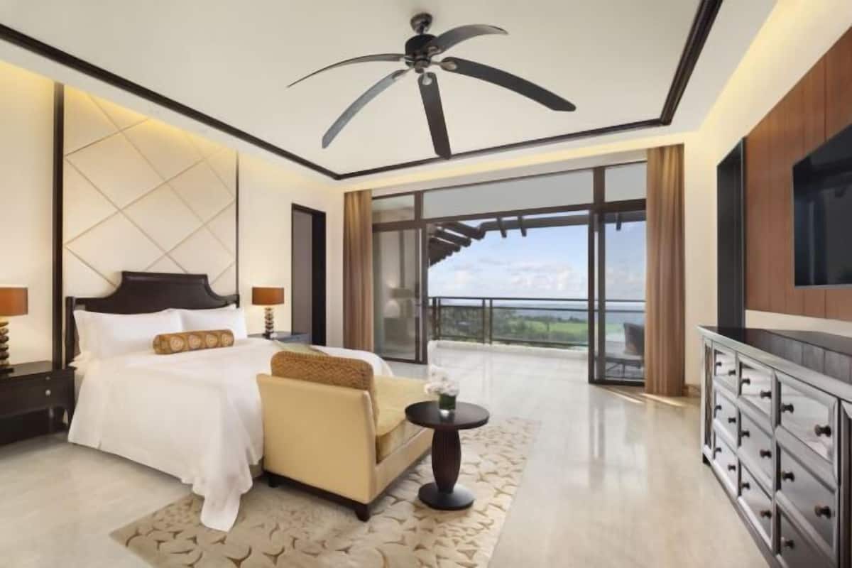 1 Schlafzimmer, hochwertige Bettwaren, Daunenbettdecken