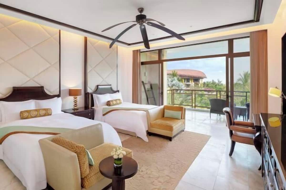 1 Schlafzimmer, hochwertige Bettwaren, Daunenbettdecken