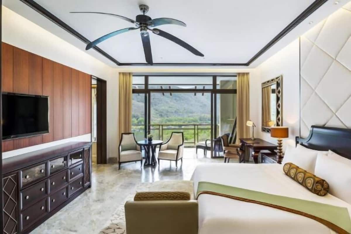 1 Schlafzimmer, hochwertige Bettwaren, Daunenbettdecken