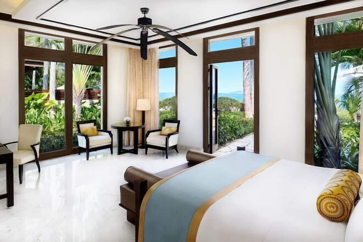 1 Schlafzimmer, hochwertige Bettwaren, Daunenbettdecken