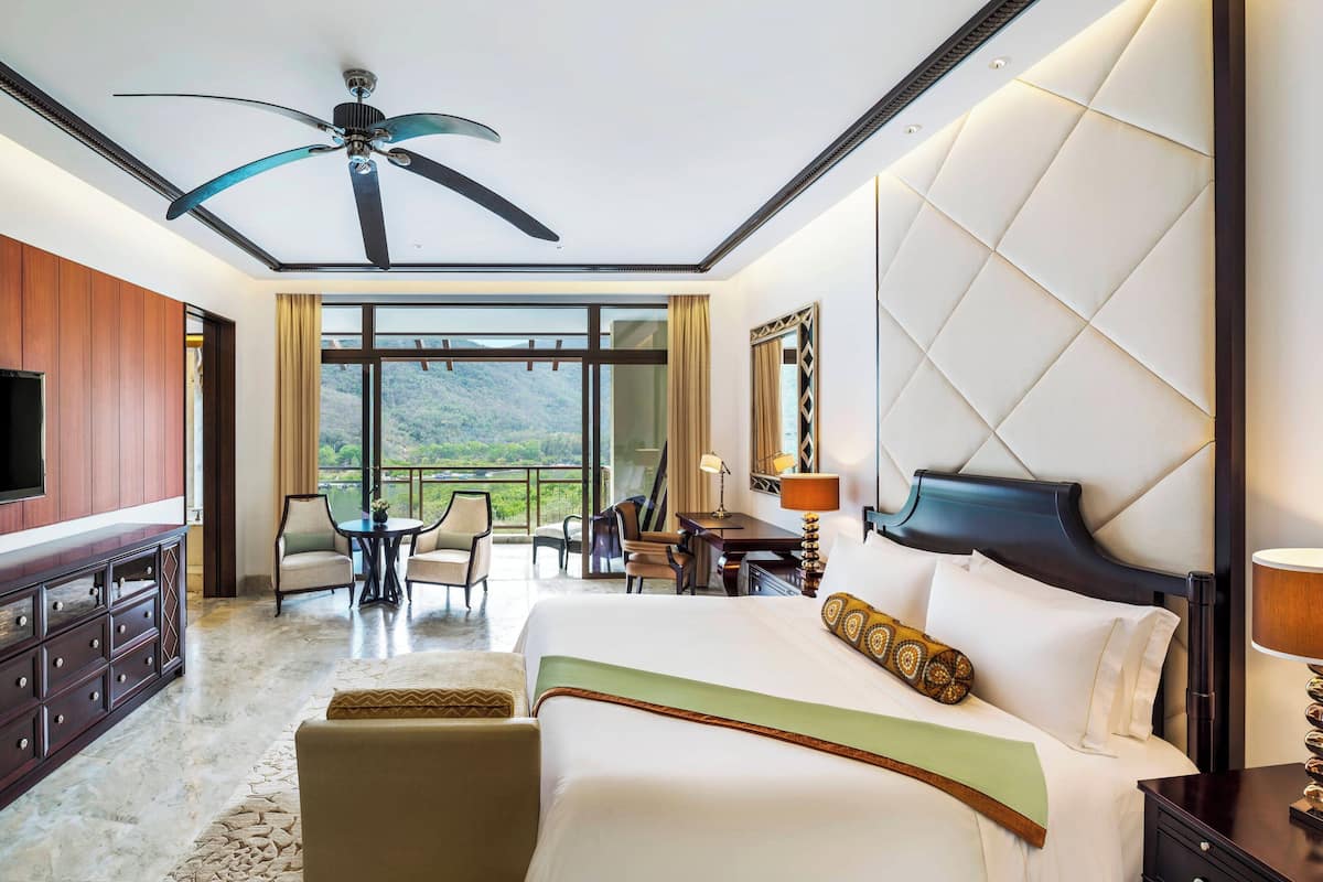 1 Schlafzimmer, hochwertige Bettwaren, Daunenbettdecken