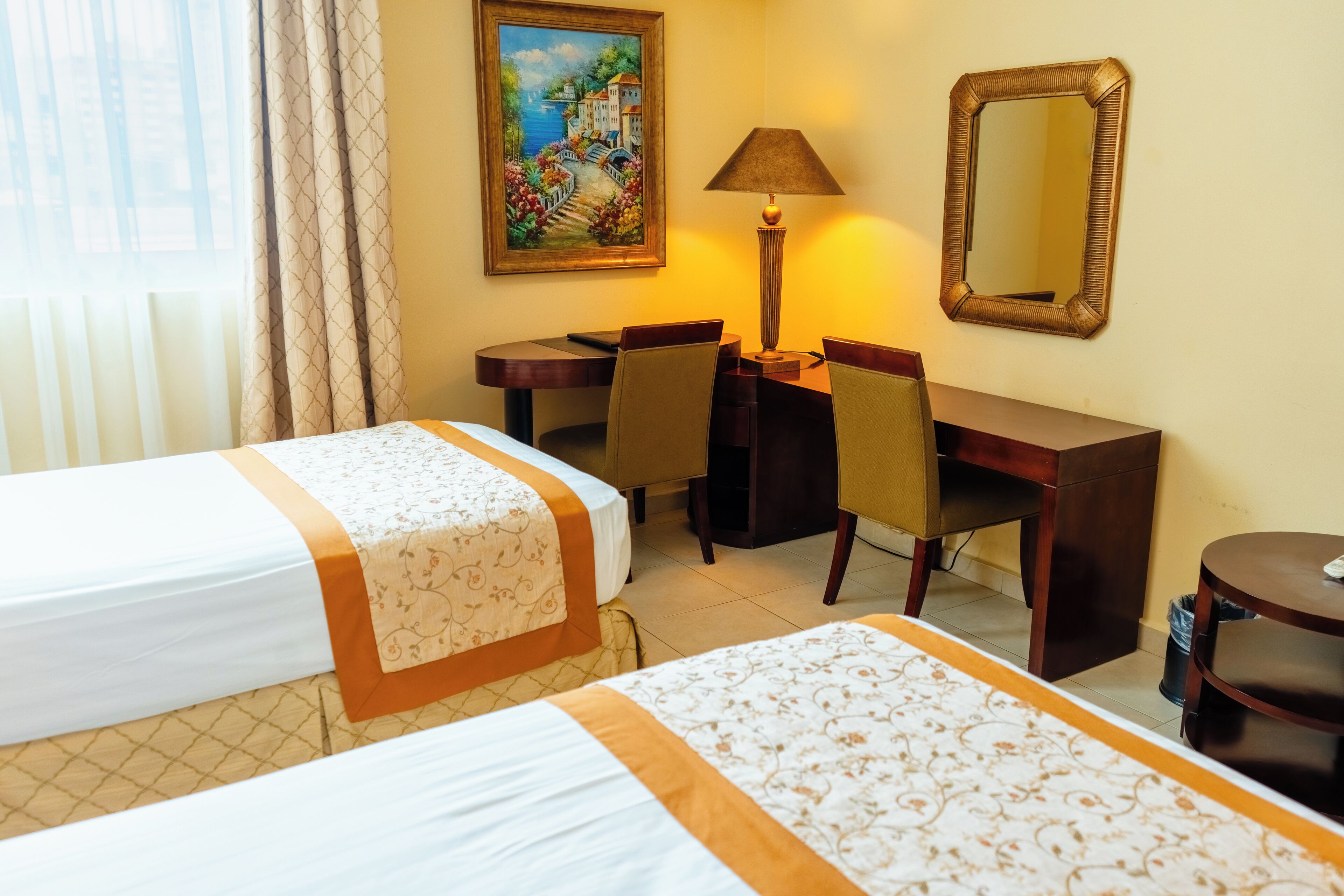 triple room | premium bedding, in-room safe, desk, laptop workspace