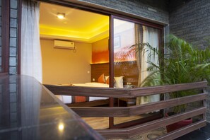 Deluxe Double or Twin Room | Balcony view