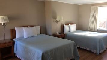 Camera Superior, 2 letti matrimoniali, angolo cottura | Ferro/asse da stiro, Wi-Fi gratuito, lenzuola