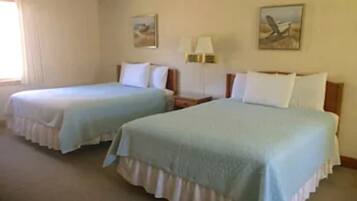 Camera Superior, 2 letti queen | Ferro/asse da stiro, Wi-Fi gratuito, lenzuola