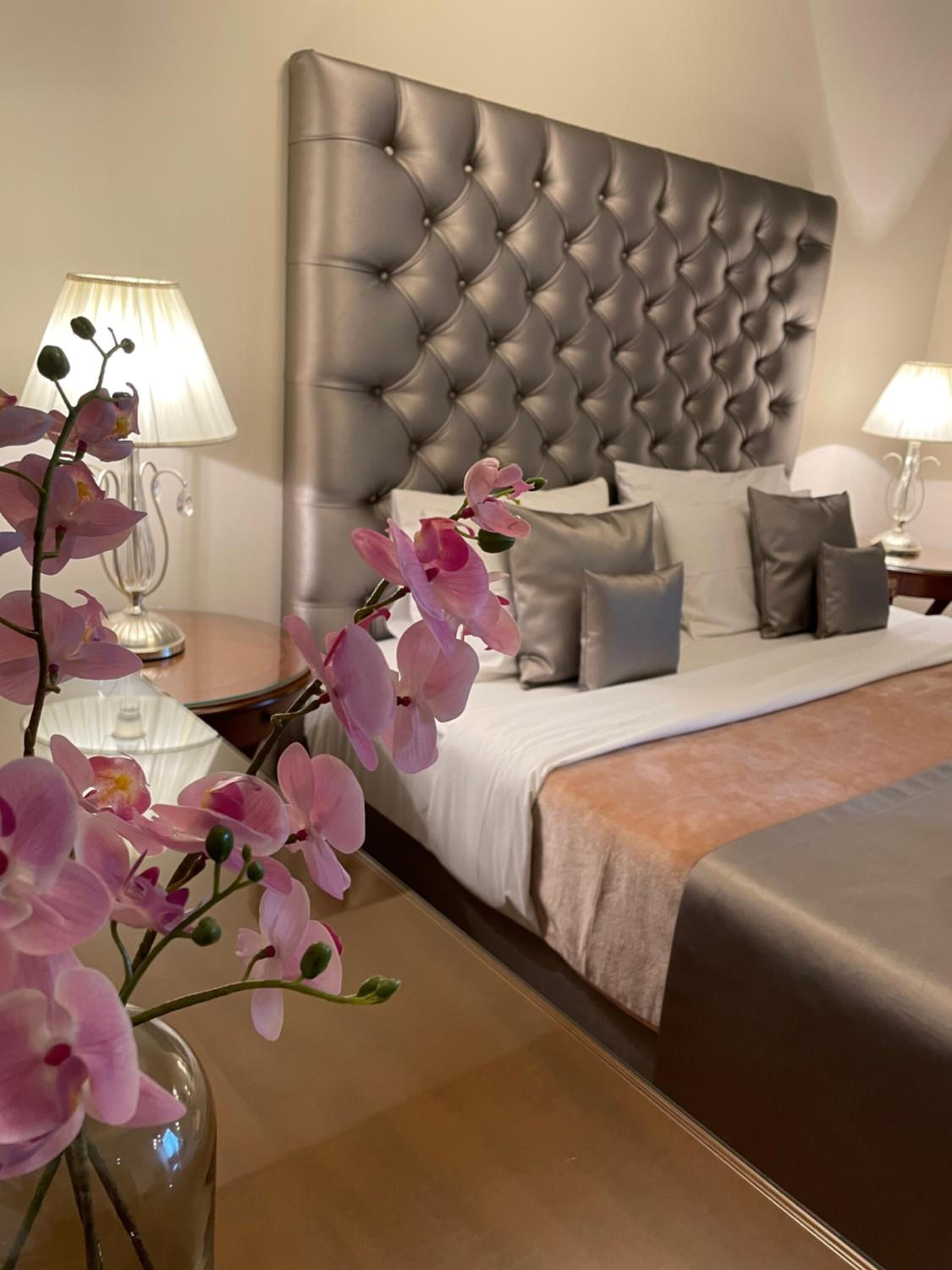 premium bedding, minibar, in-room safe, individually decorated