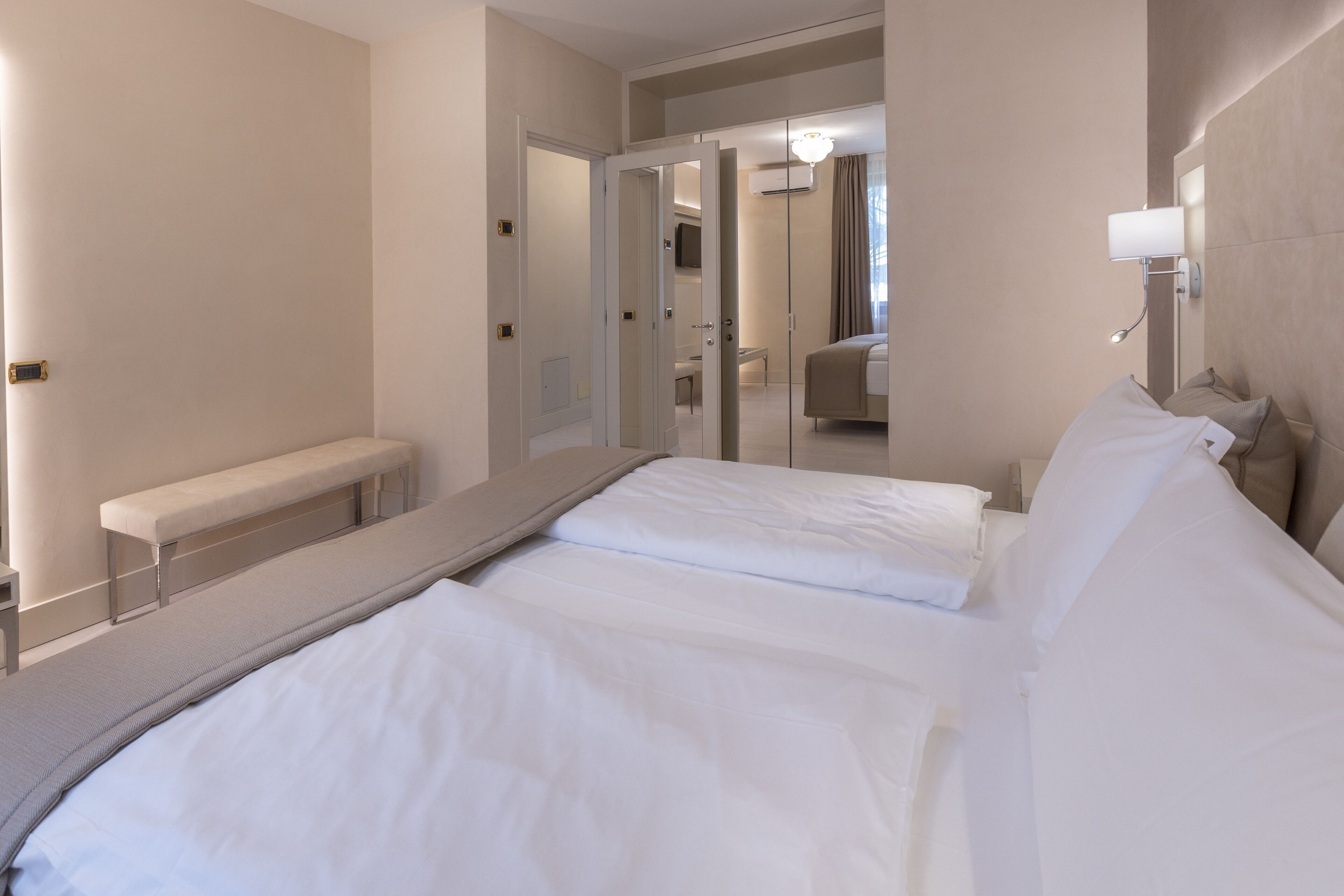 Minibar, in-room safe, desk, blackout curtains