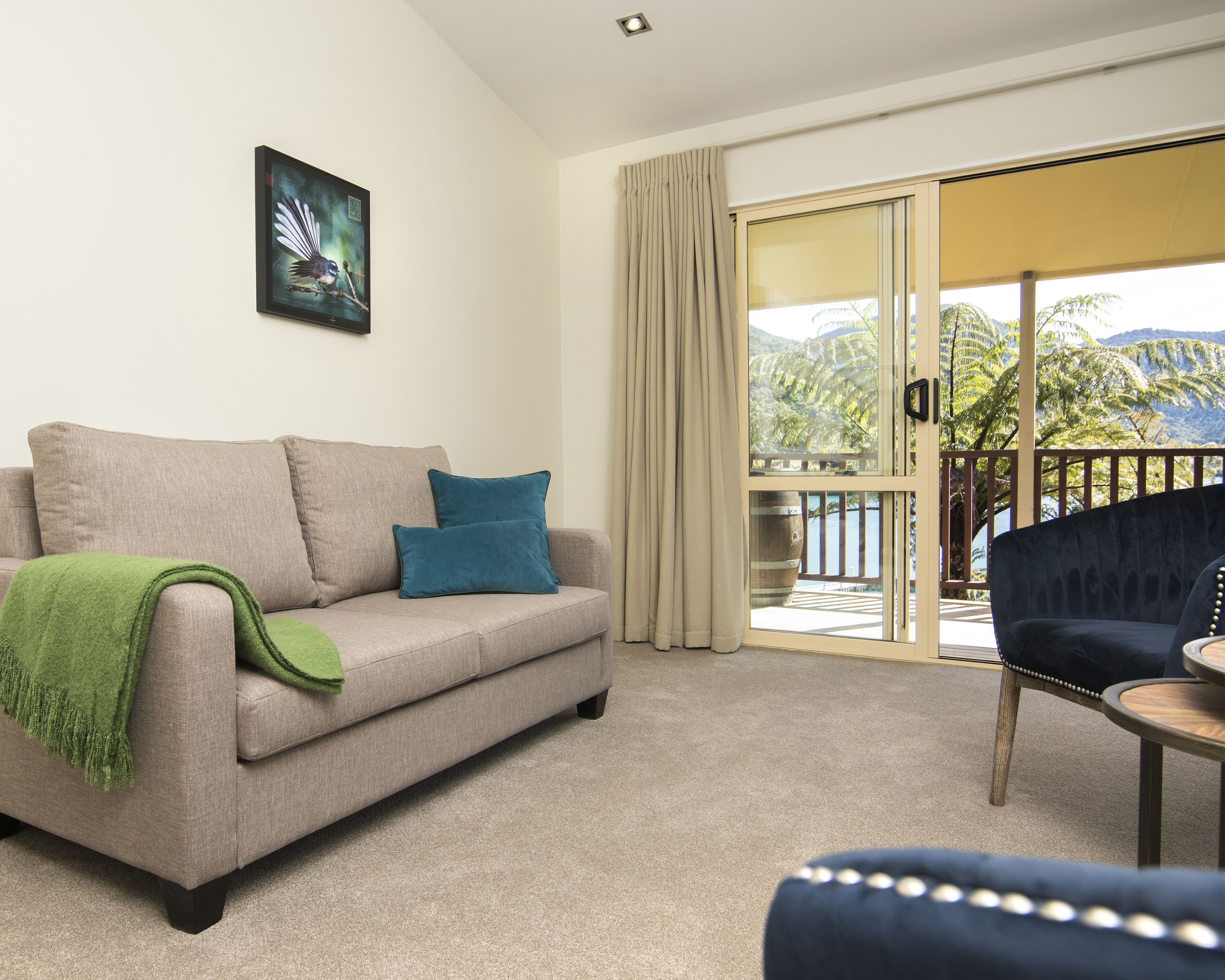 mamaku apartment | 1 bedroom, bed sheets