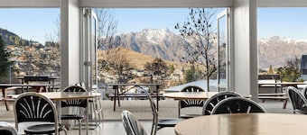 Hampshire Holiday Parks - Queenstown Lakeview
