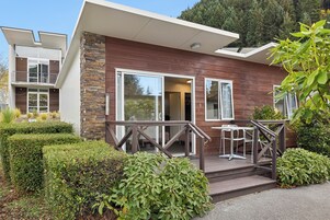 Cabin Tiêu chuẩn | Hiên