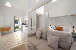 Standard Room, 1 Queen Bed, Balcony | In-room safe, individually decorated, iron/ironing board, free WiFi