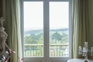 Terrace/patio - The French Country House (Whakamarama)