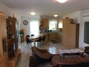 Living area - AJO Vienna Garden - Contactless Check-in (Vienna)