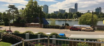 AJO Vienna Garden - Contactless Check-in