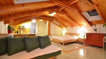 Deluxe Studio Suite, Terrace, Garden View (50€ cleaning fee on top of the rate) | Living area | Flat-screen TV