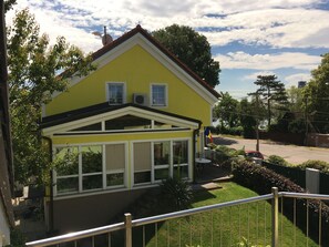 View from property - AJO Vienna Garden - Contactless Check-in (Vienna)