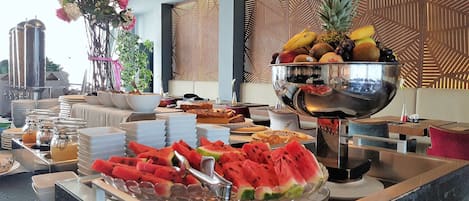 Daily buffet breakfast (EUR 10 per person)