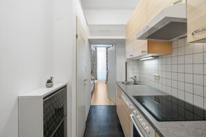 Quarto casal clássico | Cozinha privada | Frigobar