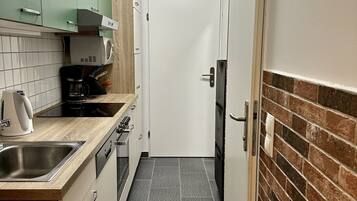 Deluxe-Doppelzimmer, Nichtraucher, Küche | Eigene Küche | Mini-Kühlschrank