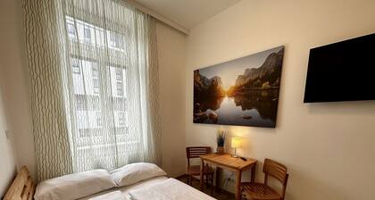 AJO Vienna Messe - Contactless Check-in