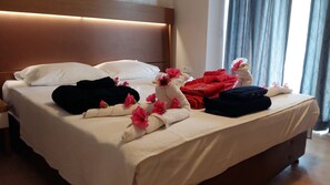 Minibar, in-room safe, soundproofing, free WiFi - Supreme Marmaris Hotel (Marmaris)