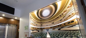 Porto Coliseum Hotel