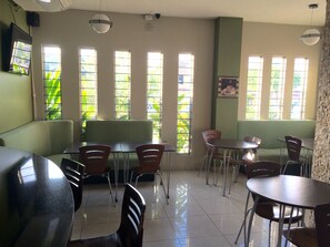 家族向けレストラン