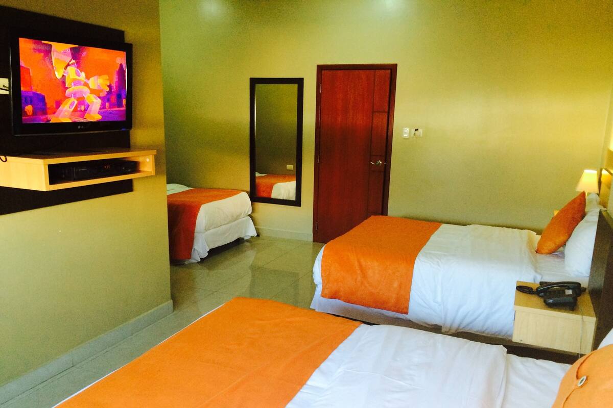 Ropa de cama de alta calidad y cortinas blackout 