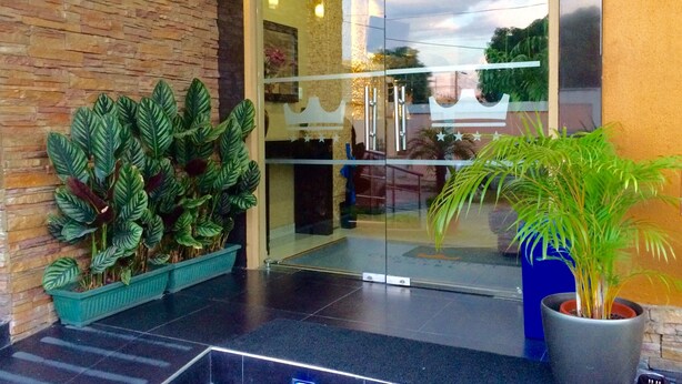 Property entrance - Corona Real (Guayaquil)