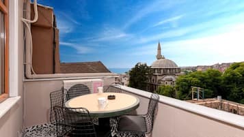 Superior Apartment | Balcony