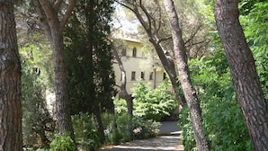 Unclassified image, 5 of 57, button - Casa Betania (Cortona)