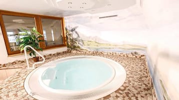 Bathtub spa indoor