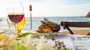 4 restaurants; breakfast, lunch, and dinner served - Barcelo Puerto Vallarta All Inclusive (Puerto Vallarta)