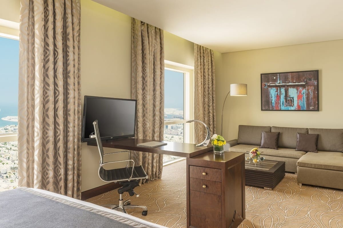 1 Schlafzimmer, hochwertige Bettwaren, Minibar, Zimmersafe