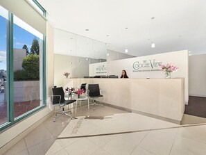 Reception - AEA The Coogee View Serviced Apartments (Coogee)