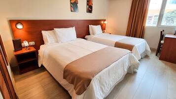 雙床房 | 遮光布/窗簾、隔音、免費無線上網、床單