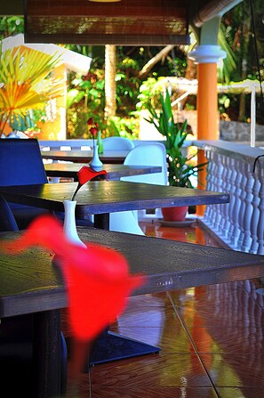 Breakfast area - Lime Hill Lodge (Mahé Island)