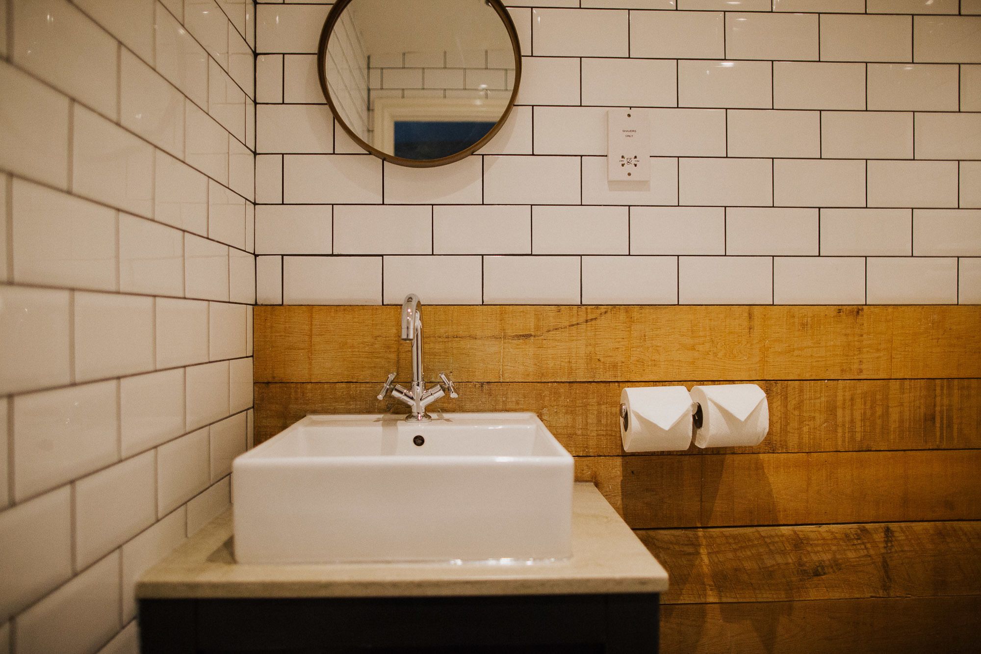 standard twin room | bathroom | shower, designer toiletries, hair dryer, towels