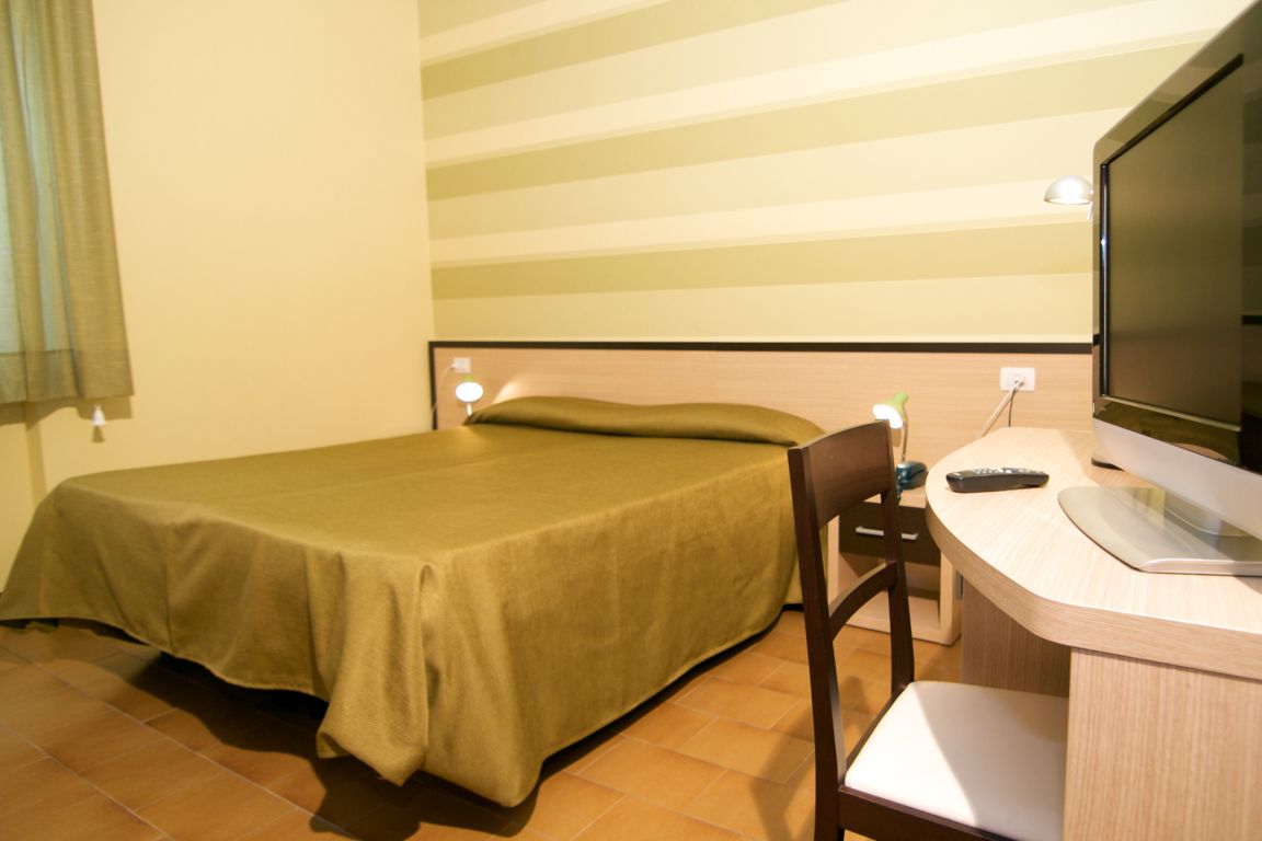 frette italian sheets, premium bedding, down duvets, tempur-pedic beds