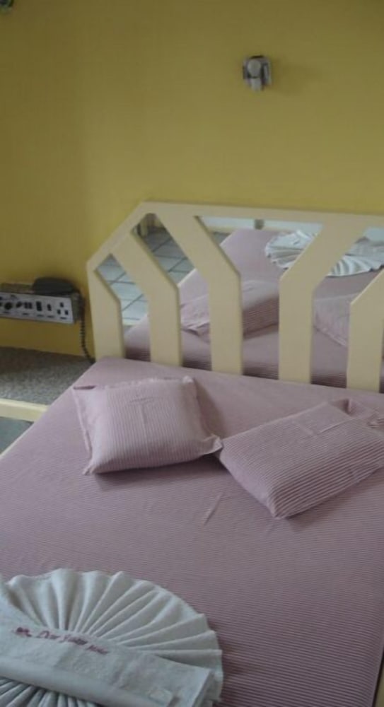 Don Juan Hotel by null