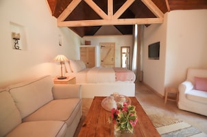 Moonlight Suite | Bed sheets